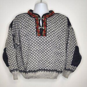 Vintage Volund Norway Thick Wool Sweater (M)